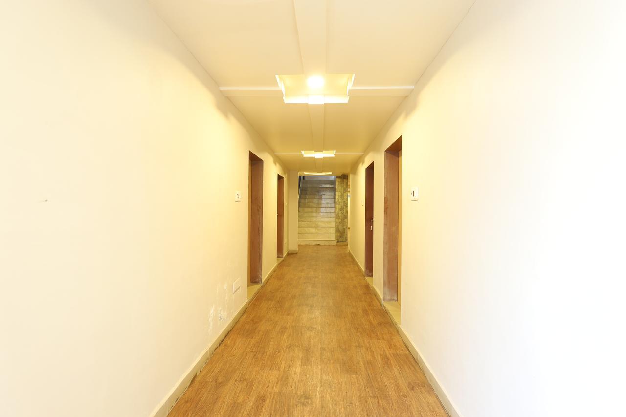 Hotel Loyal Residency จัมนาการ์ ภายนอก รูปภาพ